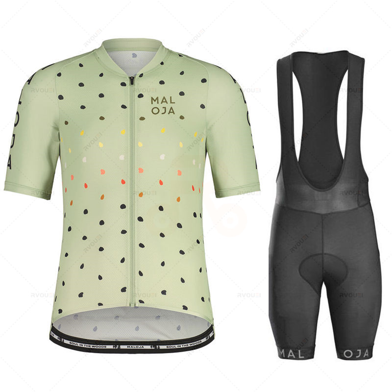 Set di vestiti in Jersey da ci - Cycling Community recensione e prezzo